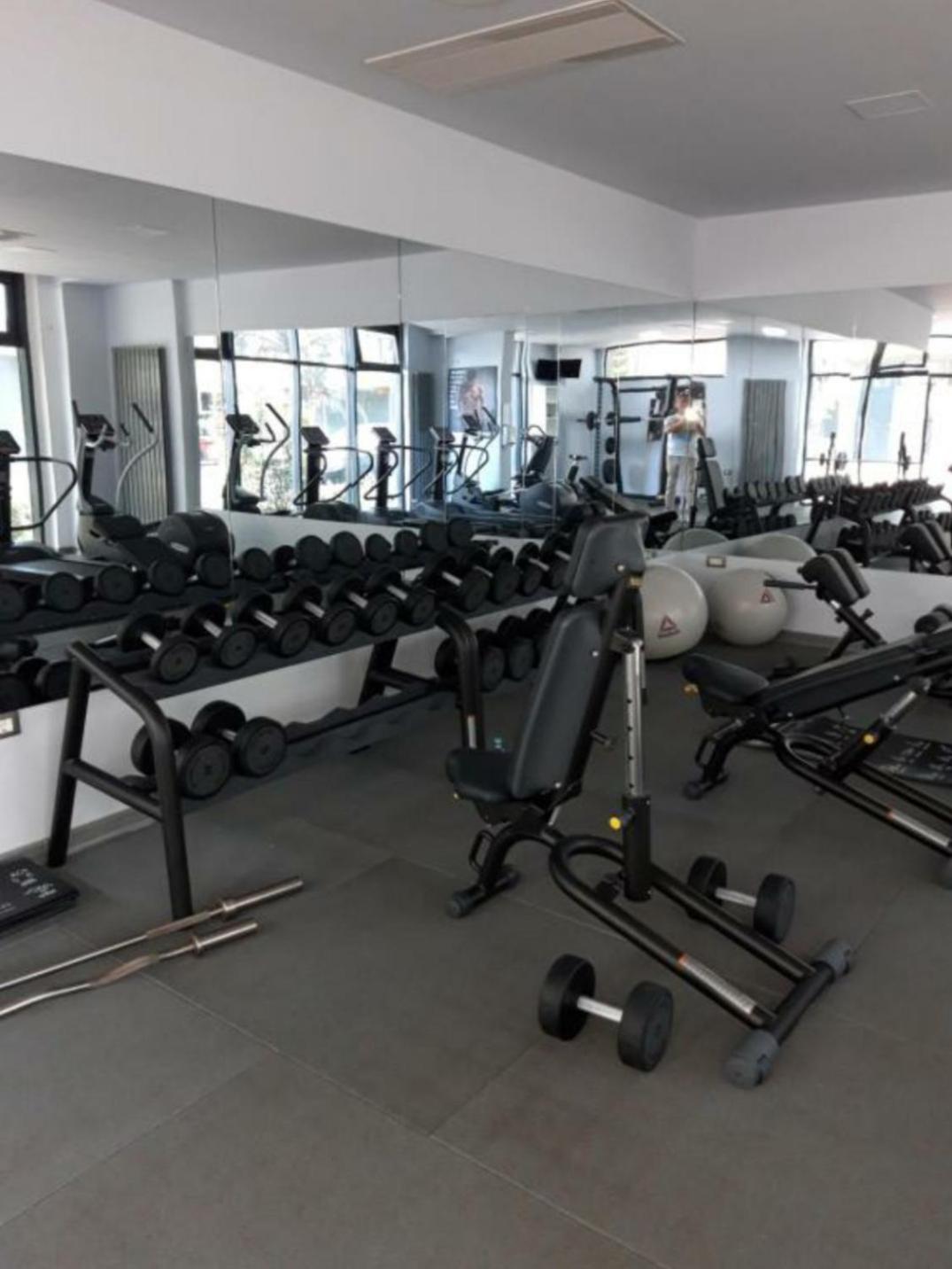 Alezzi Luxury Apartment Spa Resort Piscina Incalzita Sauna Parking Năvodari Eksteriør billede