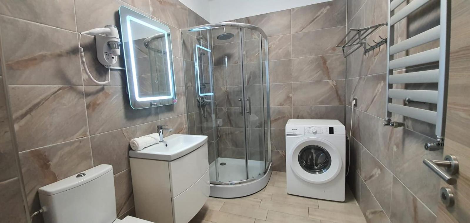 Alezzi Luxury Apartment Spa Resort Piscina Incalzita Sauna Parking Năvodari Eksteriør billede